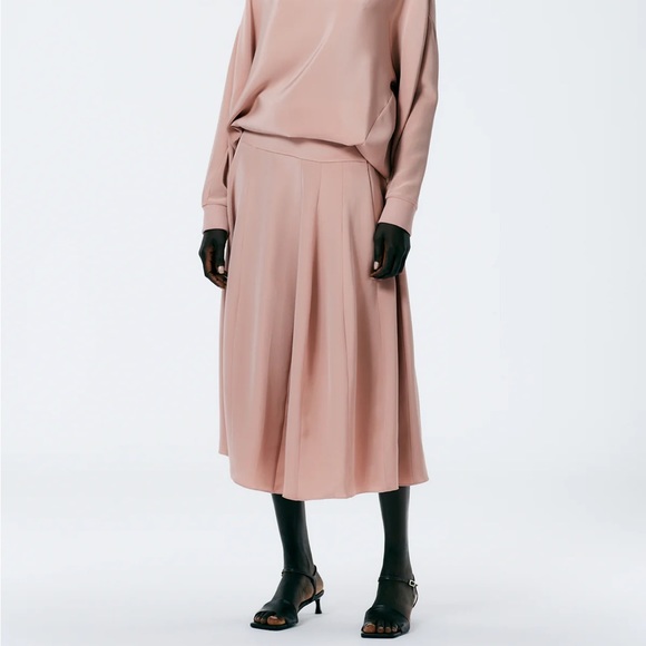 Tibi 4-Ply Silk Lantern Skirt 4 - Picture 3 of 8